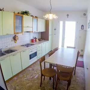 https://condominio-sole-caorle.hotelinveneto.com